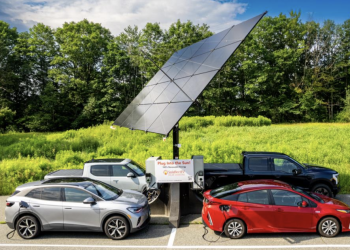 Will EVs Kill the Oil Industry? The Battle for Energy Dominance!