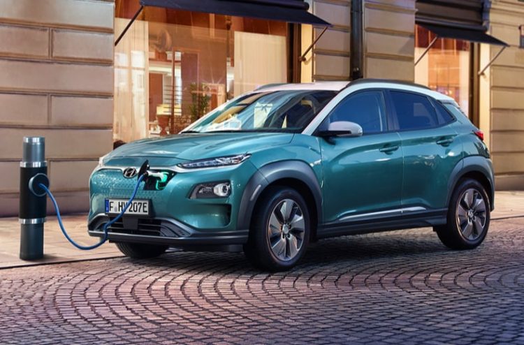 Are Electric Cars the Answer to Urban Smog? Uncovering Their Impact on City Air Quality!