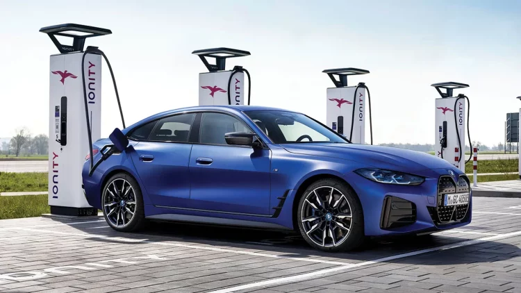 Are Electric Vehicles the New Luxury? Examining the Premium Segment’s Expansion!