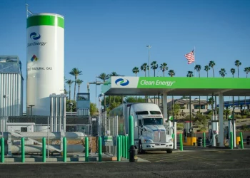 Are Electric Cars the Future of Clean Transportation? Exploring Their Environmental Impact!