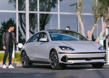 Is the Improvement of Urban Air Quality Directly Linked to the Promotion of Electric Vehicles?