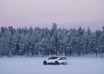 How the Widespread Adoption of Electric Vehicles Helps Achieve Global Climate Goals