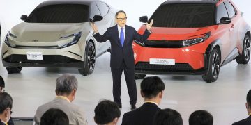 How Is the Demand for Electric Vehicles in the Used Car Market? Could They Become the Future Investment Trend?