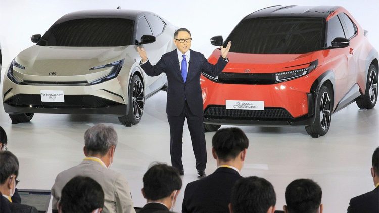 How Is the Demand for Electric Vehicles in the Used Car Market? Could They Become the Future Investment Trend?