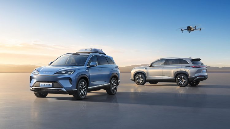 How to Accelerate the Adoption of Electric Vehicles with Cutting-Edge Technologies and Break the Market Barriers of Traditional Cars?