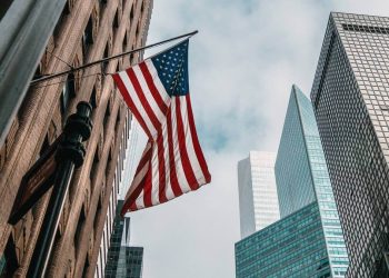 Is the Expansion of the Electric Vehicle Market Balanced Globally? Which Regions Are Leading the Way?